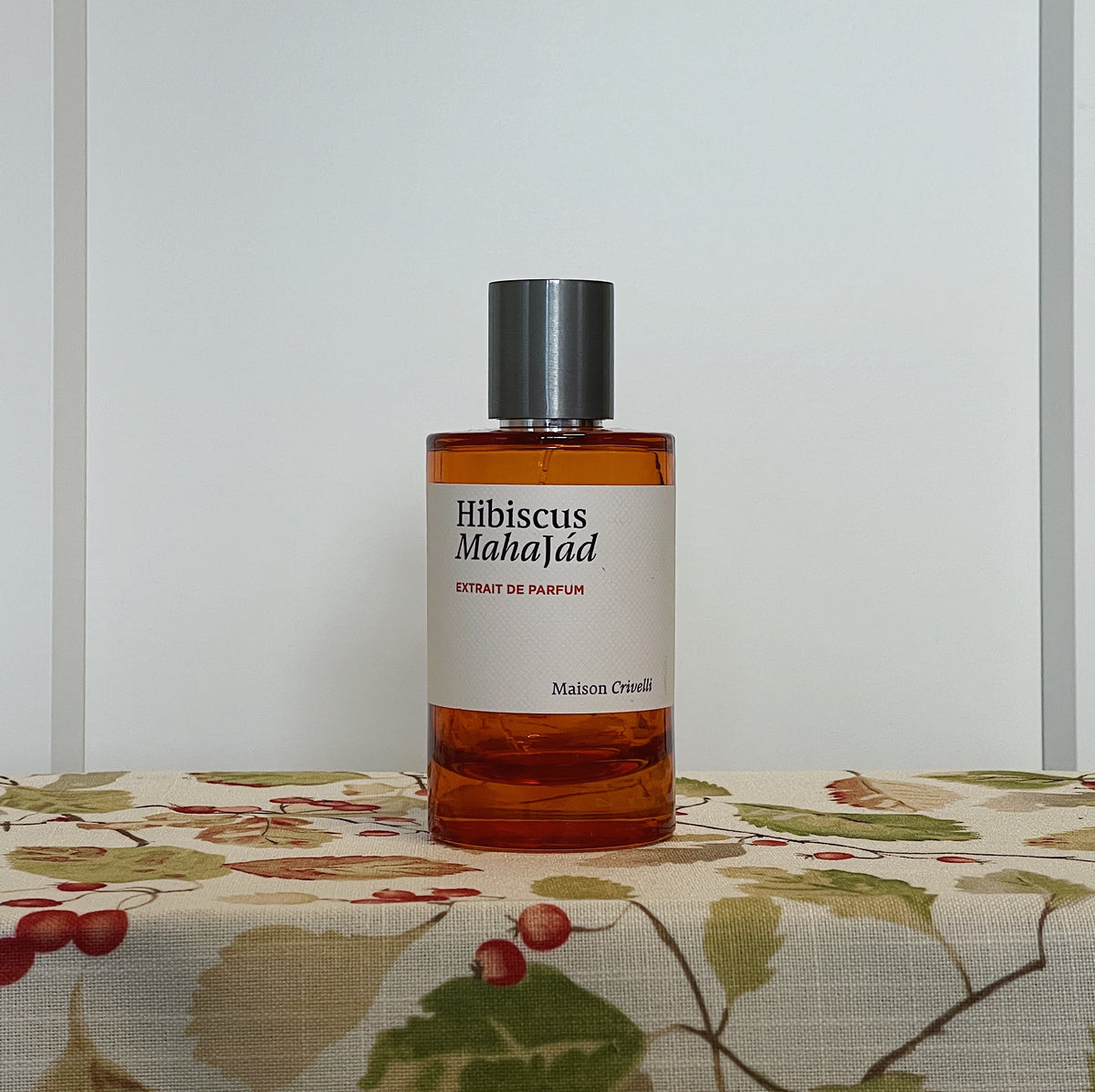 Empty Perfume Bottles for Display & Decor