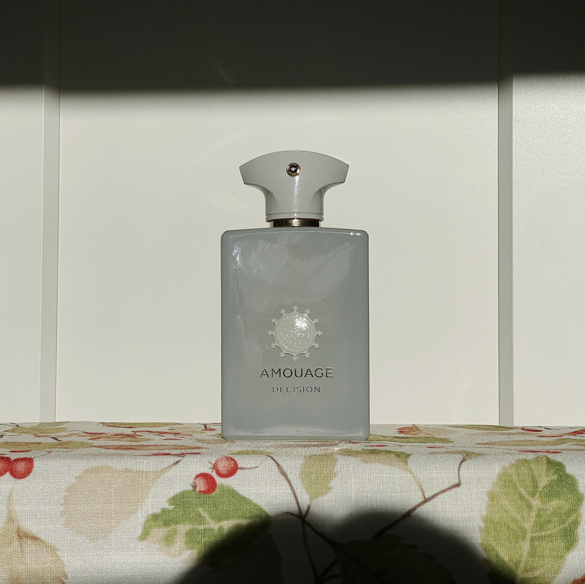 Empty Perfume Bottles for Display & Decor