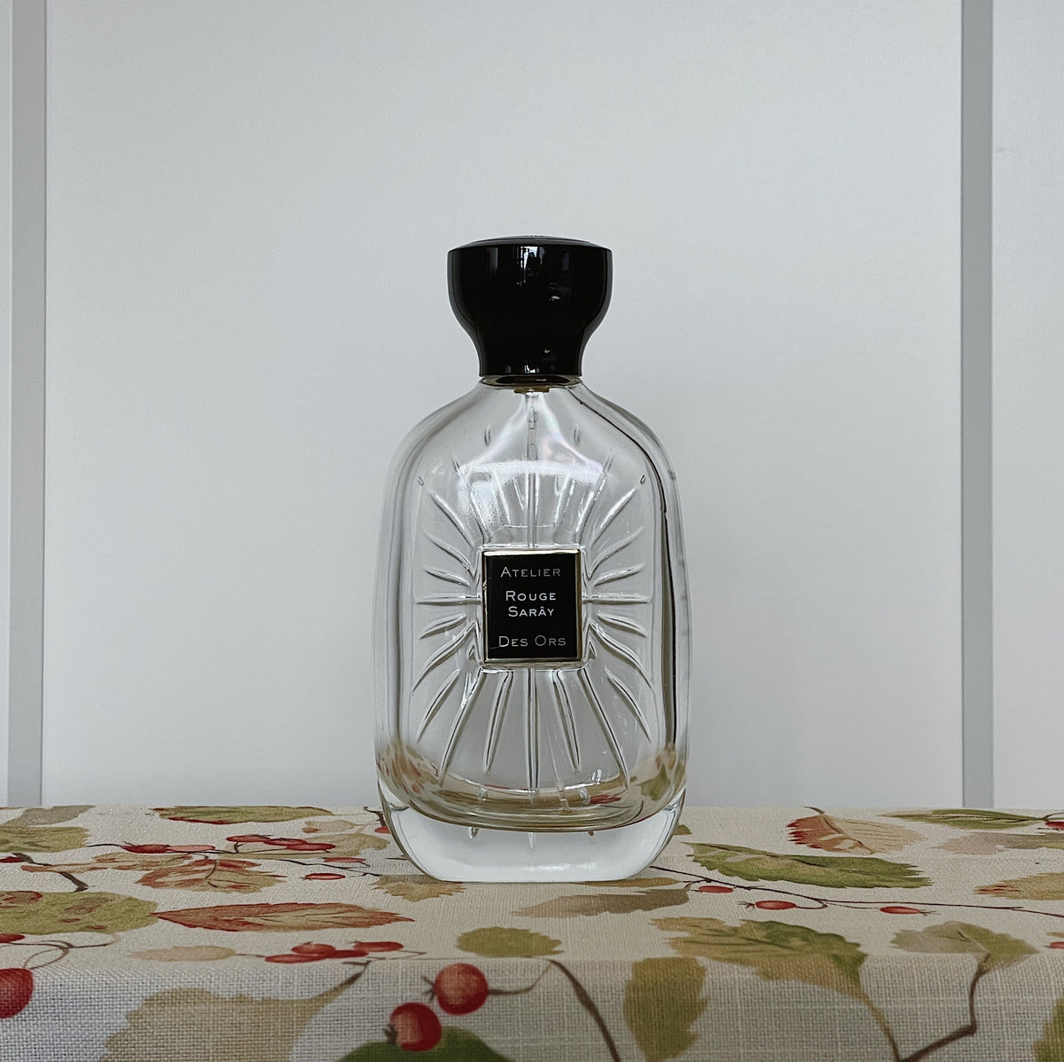 Empty Perfume Bottles for Display & Decor